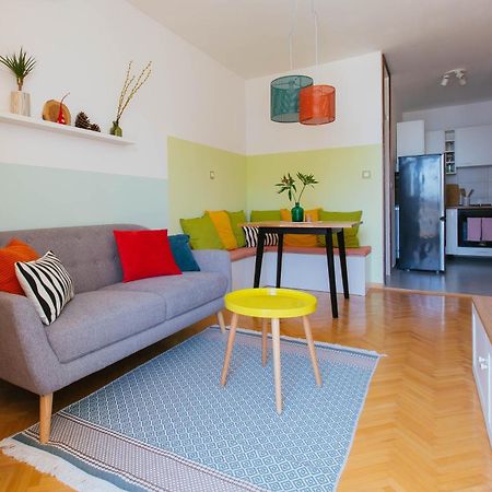 Charming Apartment In Split Exterior photo